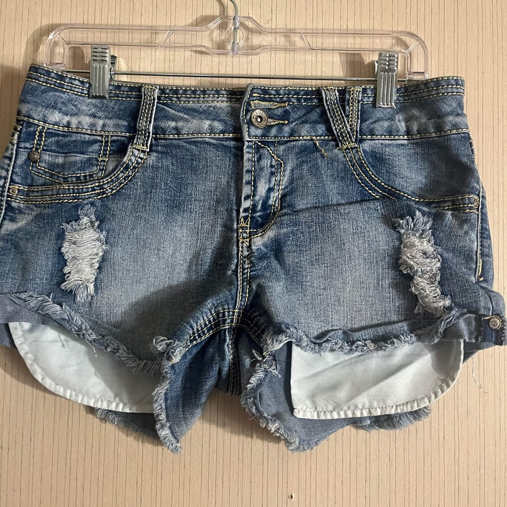 Trendy Blue Distressed Jean Shorts
